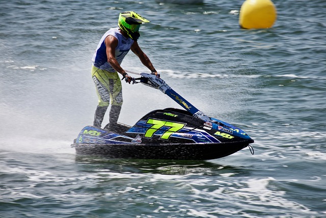 其间融合了 其间融合了